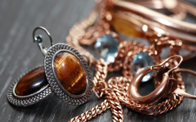 7 Tips for Selling Vintage Jewelry in 2023