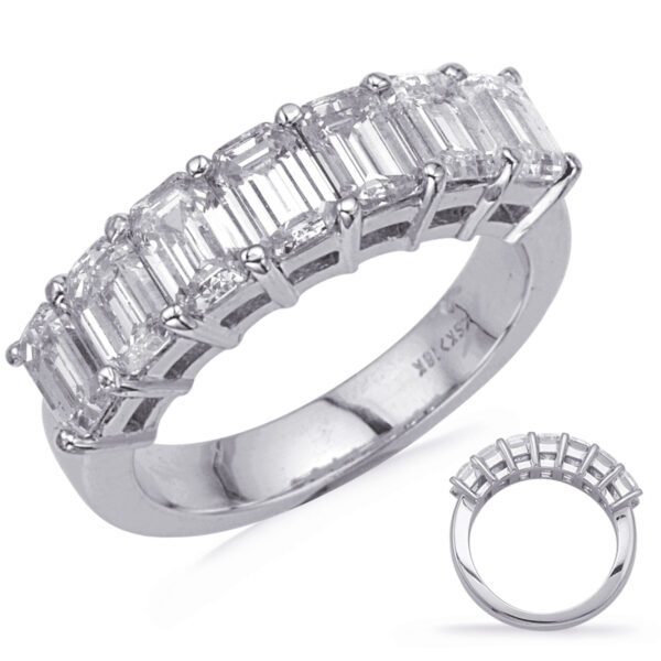 Emerald Cut Diamond Band